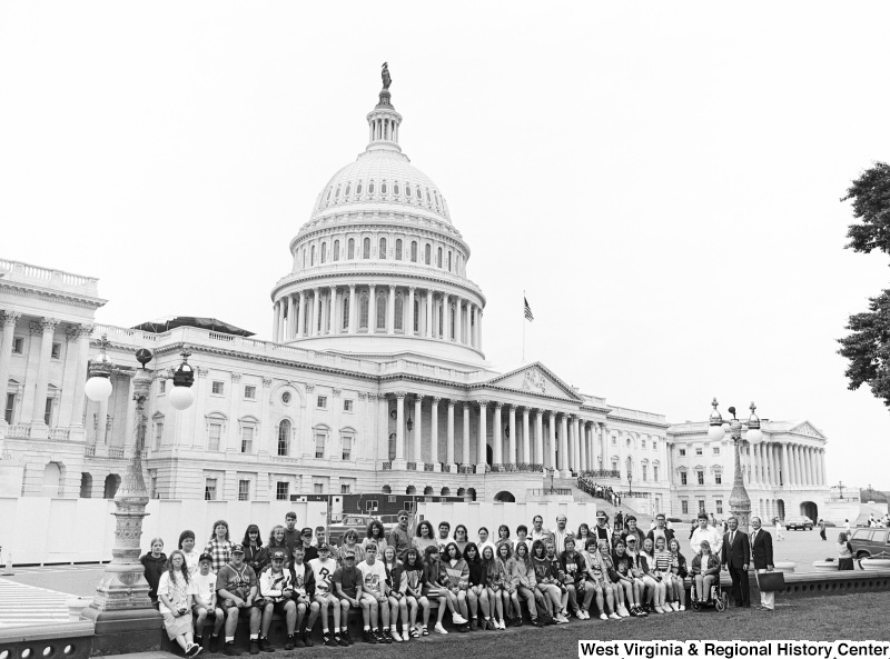 Photograph of Congressman Nick Rahall with an unidentified group of visitors