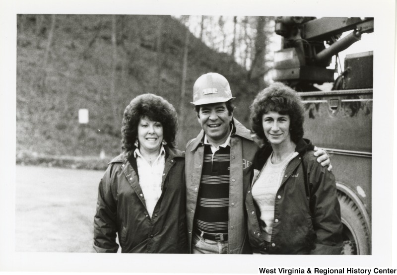 Congressman Nick Rahall, II with two unidentified women during his Hobet Coal Mine visit.