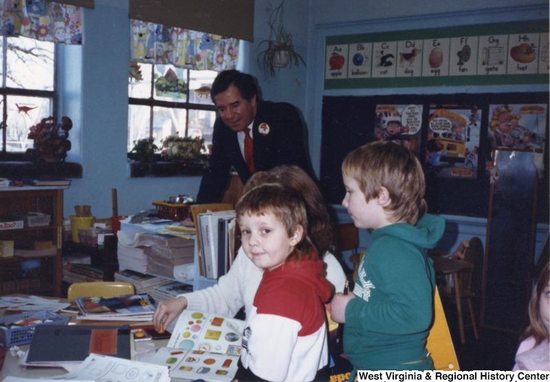 Congressman Nick Rahall visiting an classroom at Monroe Elementary school.